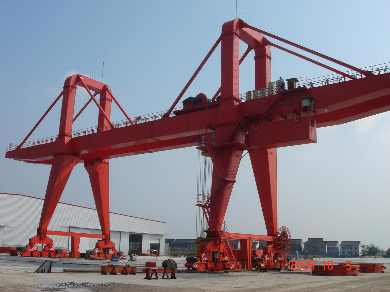 MG型雙主梁門(mén)式起重機(jī)